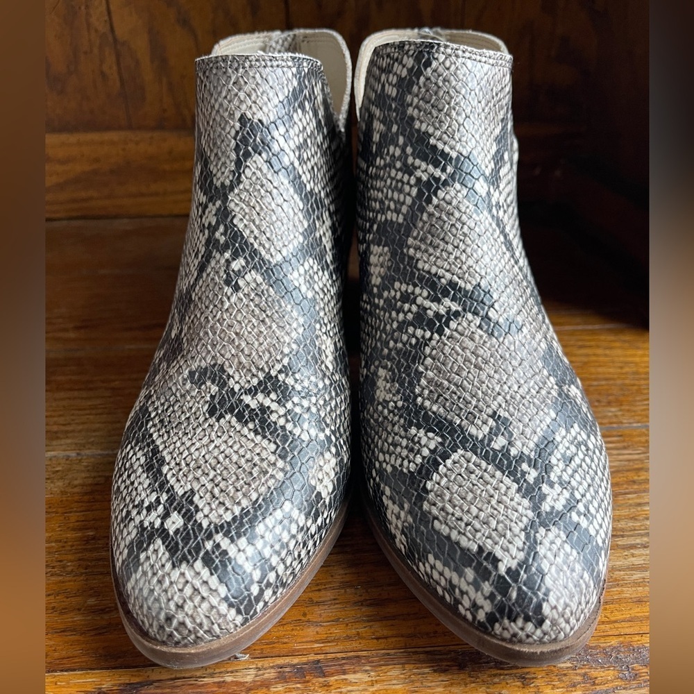 Dolce Vita Black and Gray Ankle Booties - Picture 2 of 10